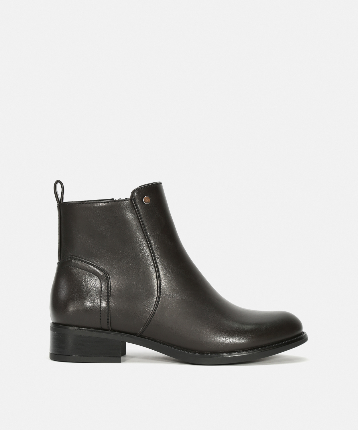 Botines lisos efecto piel 